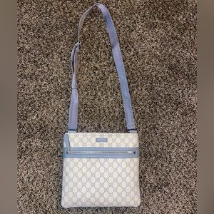 Gucci Crossbody bag
